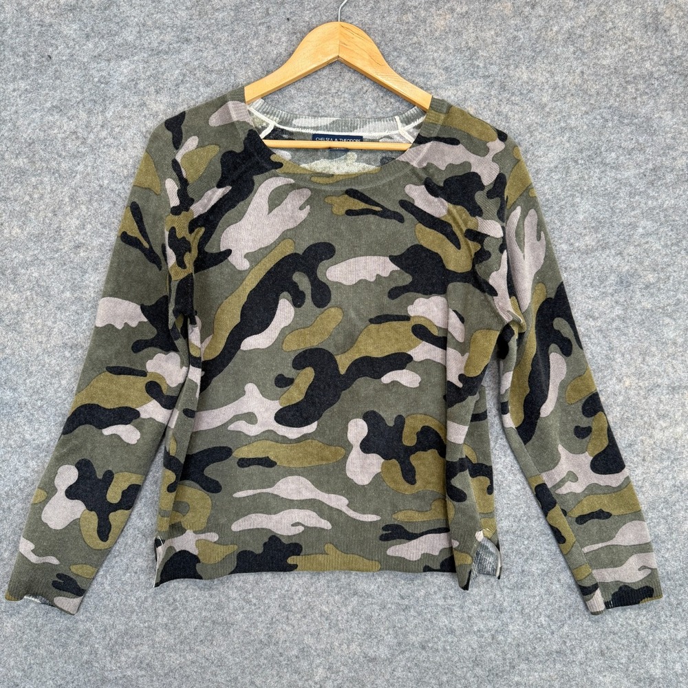 Chelsea & Theodore 100% Cashmere Sweater Womens Medium Camo Soft Luxury Military